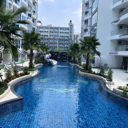 Luxury Business Suits In Grand Avenue By Pattaya City Estates Zewnętrze zdjęcie
