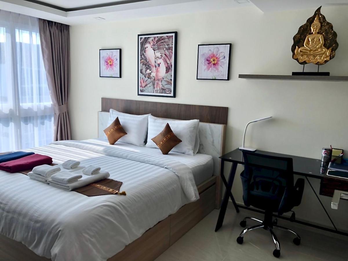 Luxury Business Suits In Grand Avenue By Pattaya City Estates Zewnętrze zdjęcie