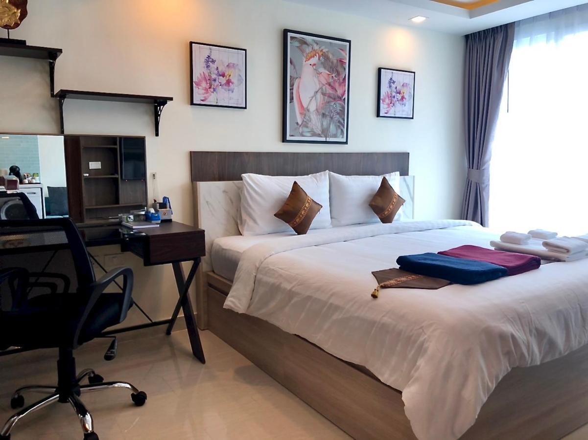 Luxury Business Suits In Grand Avenue By Pattaya City Estates Zewnętrze zdjęcie