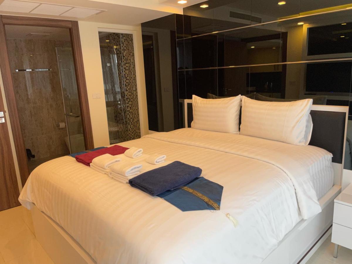 Luxury Business Suits In Grand Avenue By Pattaya City Estates Zewnętrze zdjęcie