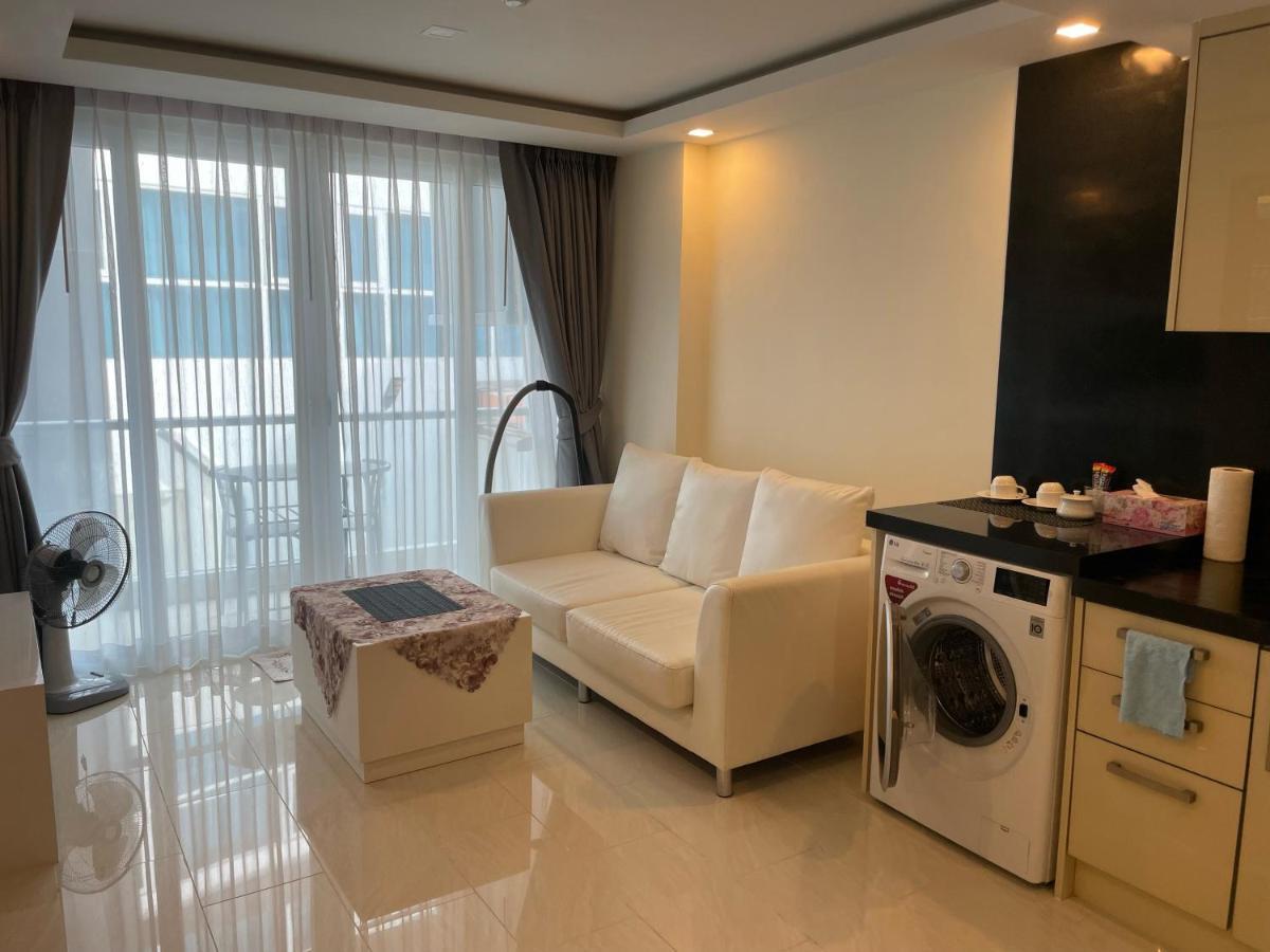 Luxury Business Suits In Grand Avenue By Pattaya City Estates Zewnętrze zdjęcie