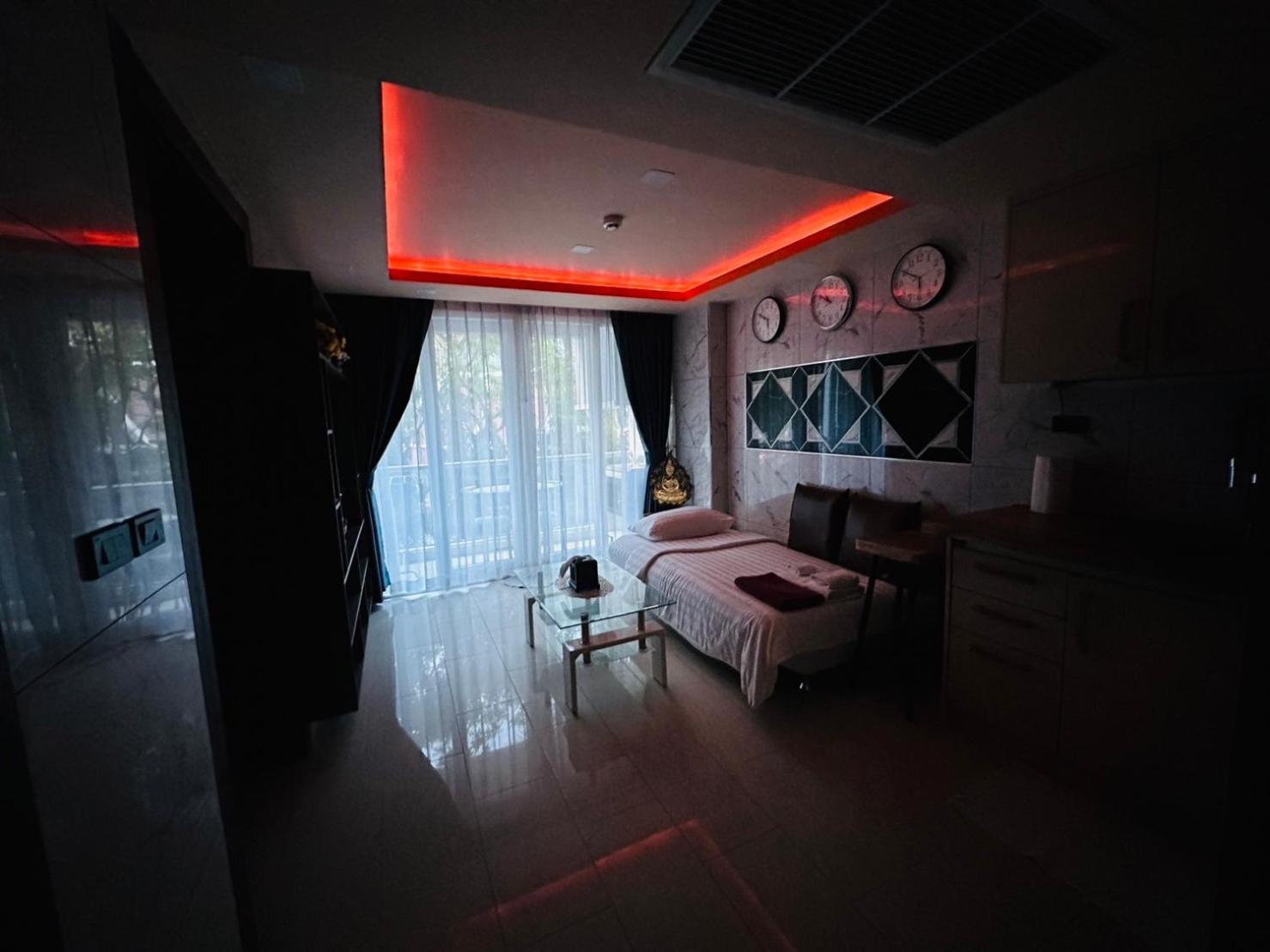 Luxury Business Suits In Grand Avenue By Pattaya City Estates Zewnętrze zdjęcie