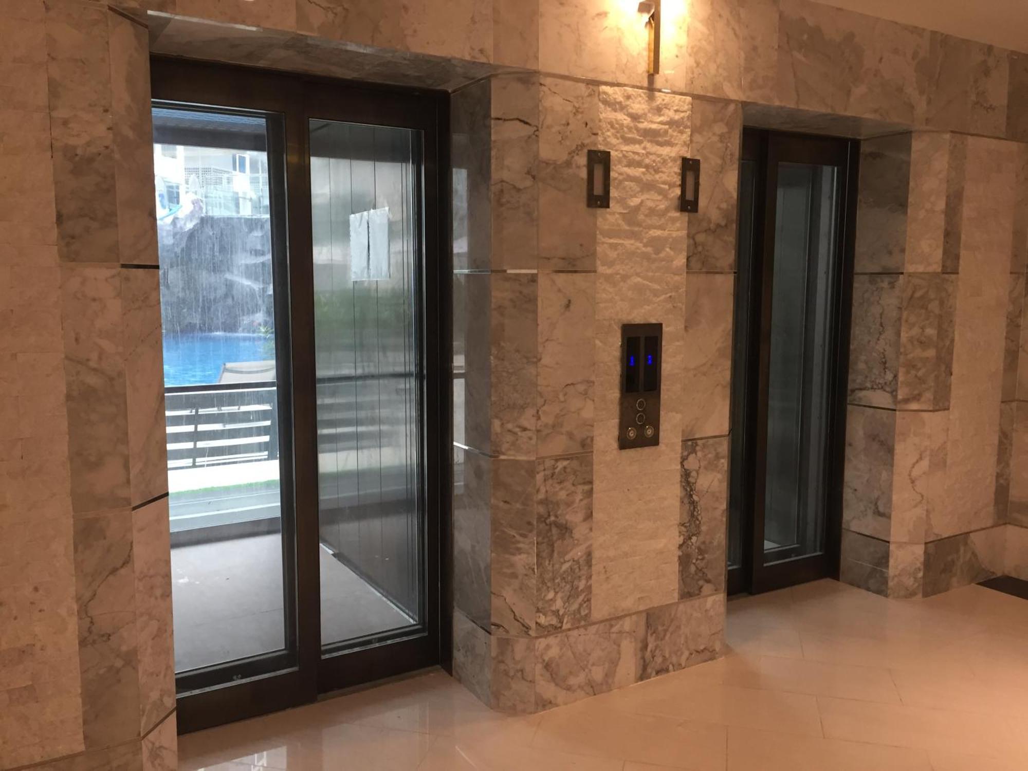 Luxury Business Suits In Grand Avenue By Pattaya City Estates Zewnętrze zdjęcie