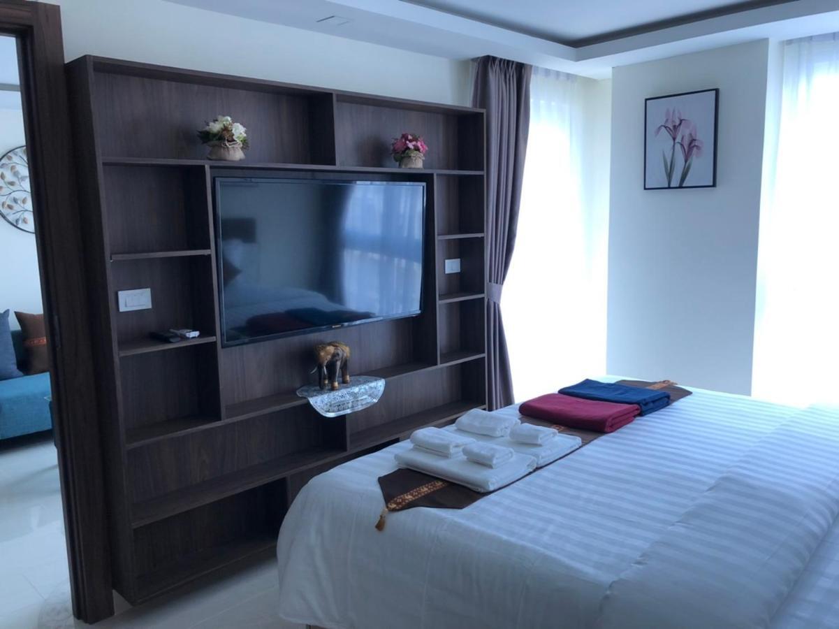 Luxury Business Suits In Grand Avenue By Pattaya City Estates Zewnętrze zdjęcie